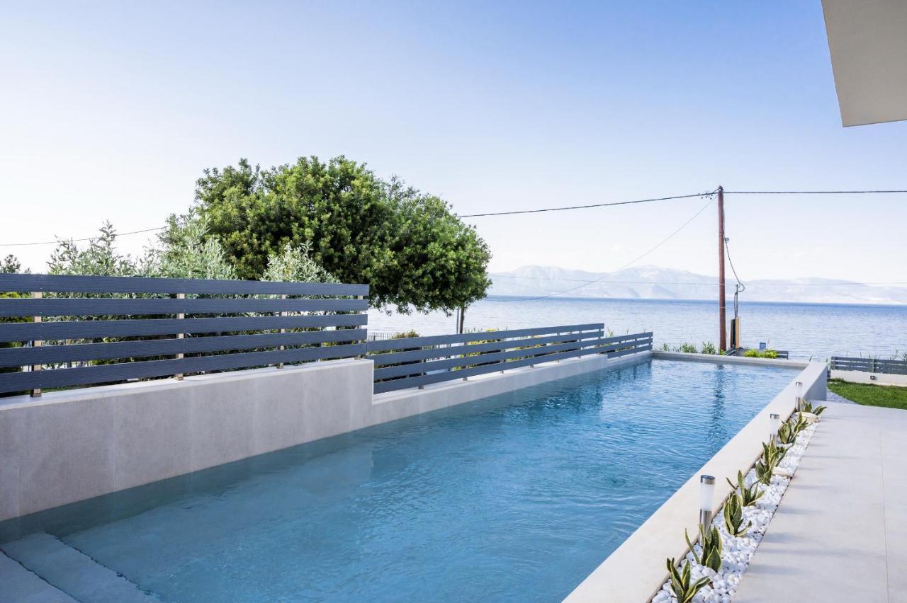 Theros Suites Διμηνιό Εξωτερικό φωτογραφία
