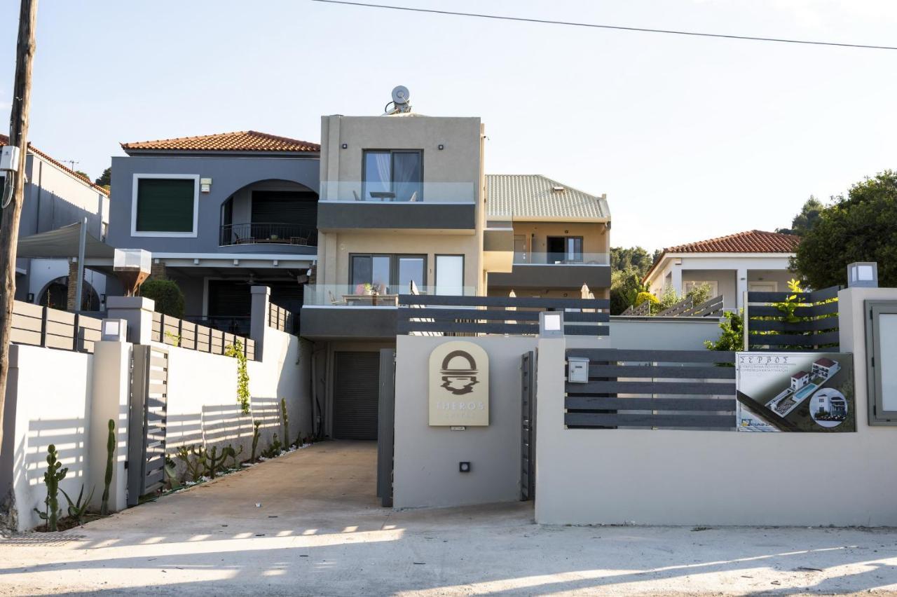 Theros Suites Διμηνιό Εξωτερικό φωτογραφία
