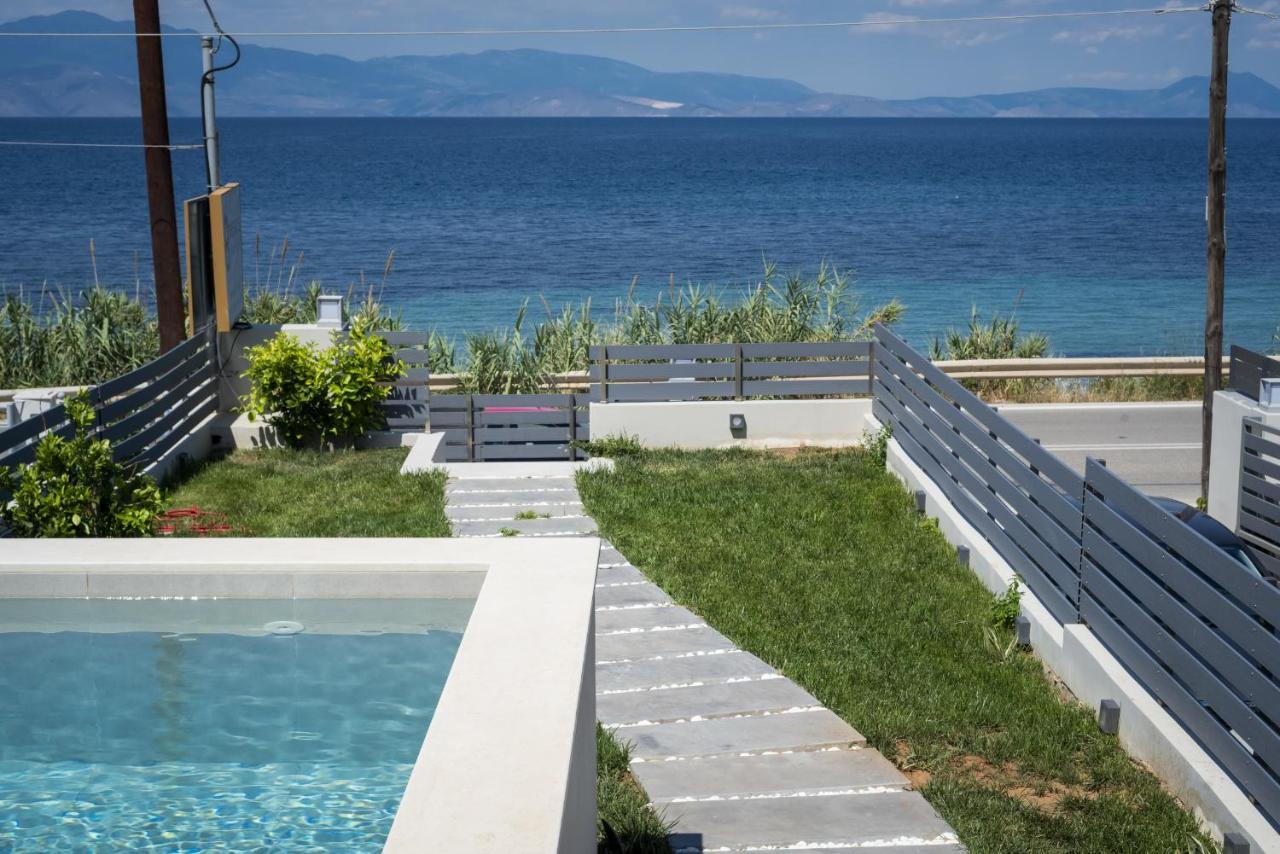 Theros Suites Διμηνιό Εξωτερικό φωτογραφία
