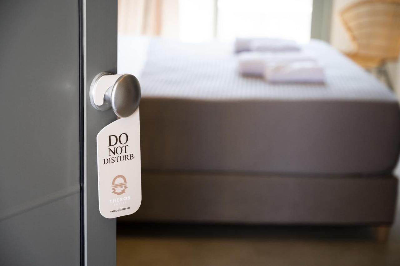 Theros Suites Διμηνιό Εξωτερικό φωτογραφία