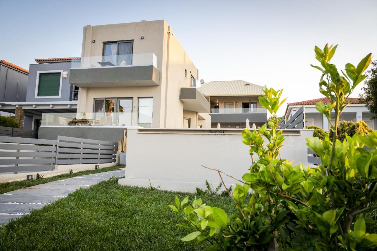 Theros Suites Διμηνιό Εξωτερικό φωτογραφία