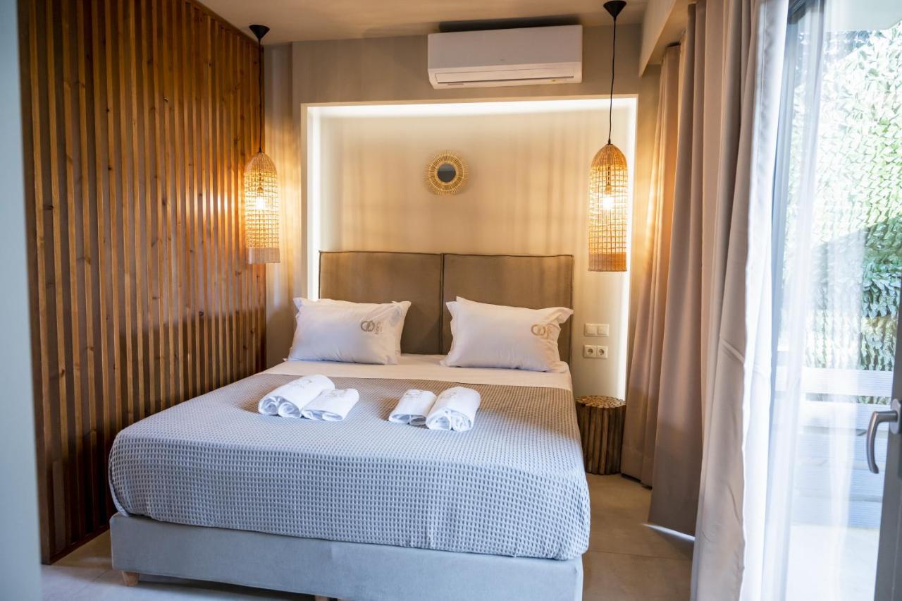 Theros Suites Διμηνιό Εξωτερικό φωτογραφία