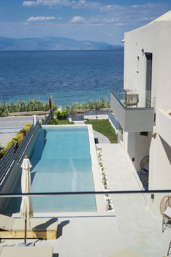 Theros Suites Διμηνιό Εξωτερικό φωτογραφία