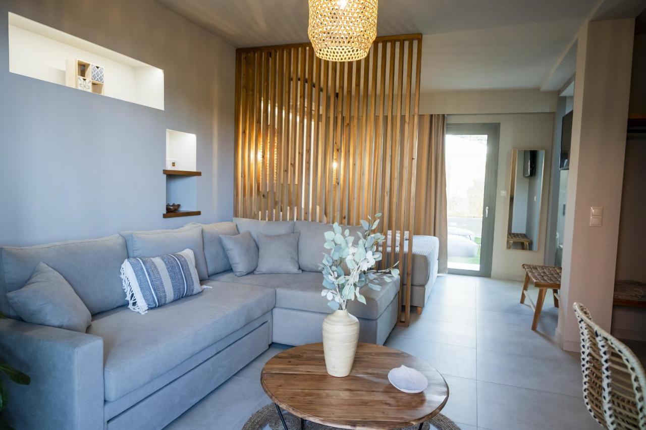 Theros Suites Διμηνιό Εξωτερικό φωτογραφία